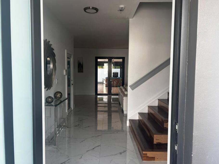 Villa Yenya Miami Exteriör bild